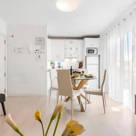 Apartment 205 Cristianos By The Beach, Center, Wifi Ac Arona (Tenerife)