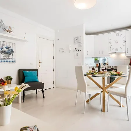 205 Cristianos By The Beach, Center, Wifi Ac Apartment *